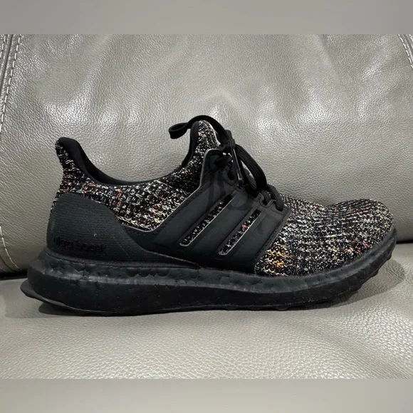 Adidas UltraBoost 4.0 - Picture 2 of 7